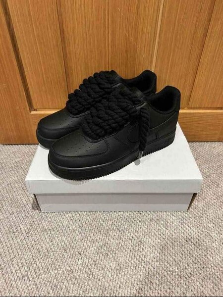 Sneakers noirs élégants
