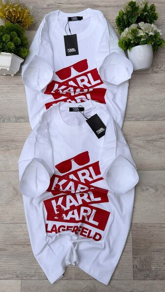 T-shirt imprimé de designer