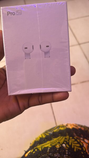 Pro 5S Wireless Earbuds