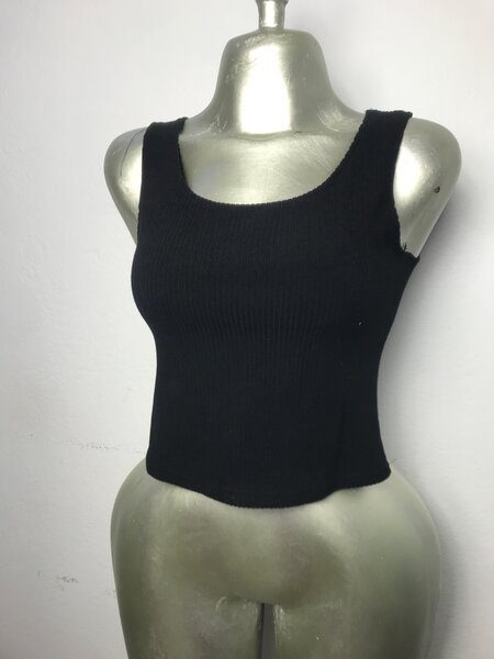 Top court noir élégant