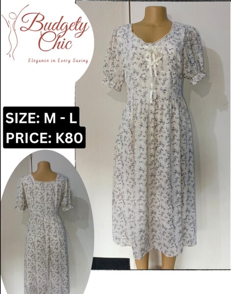 Chic women's dress color white size: m -l 