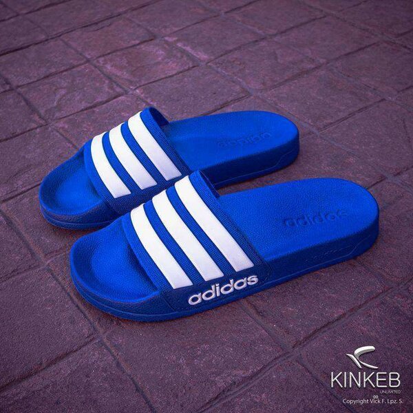Adidas Adilette Slides Bleu
