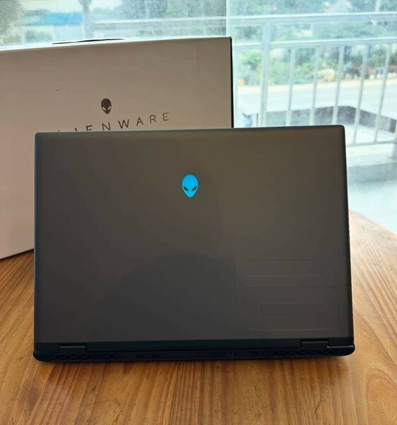 Alienware Gaming Laptop 2024