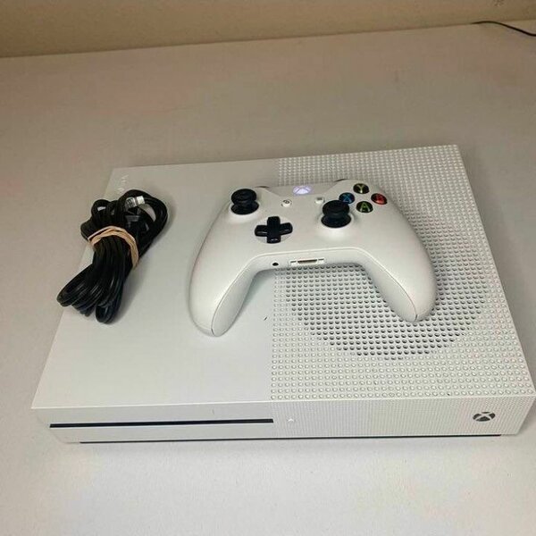 Console de jeu Xbox Series S blanche