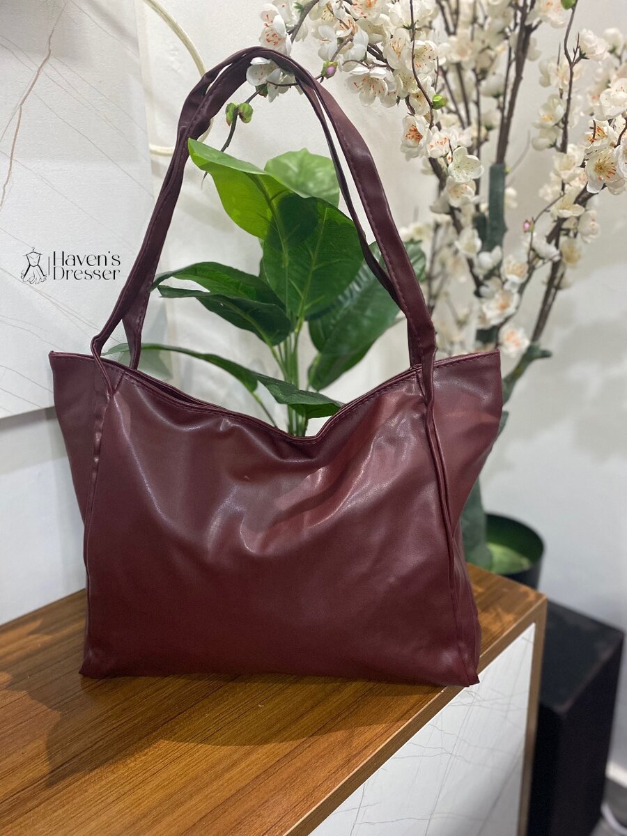 Large hand bag