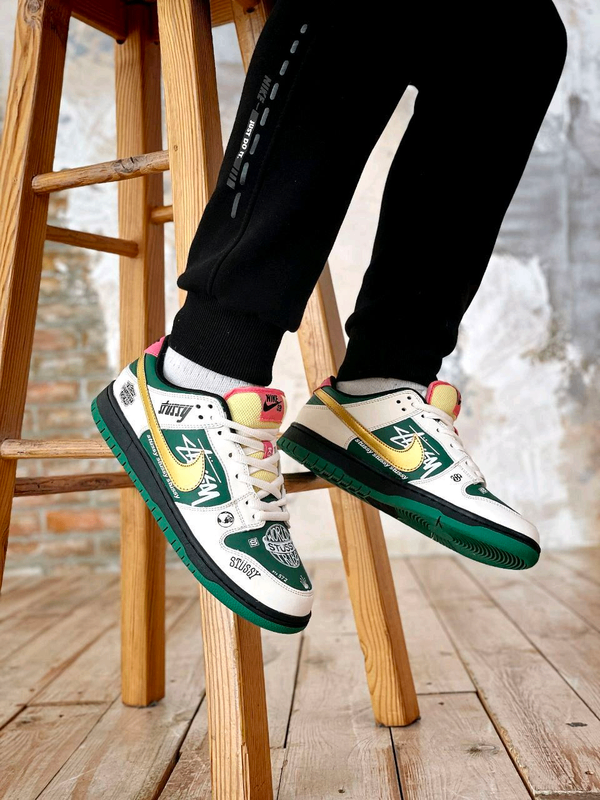 Nike Dunk Stussy