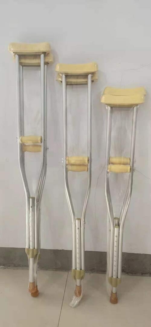 Armpit crutches