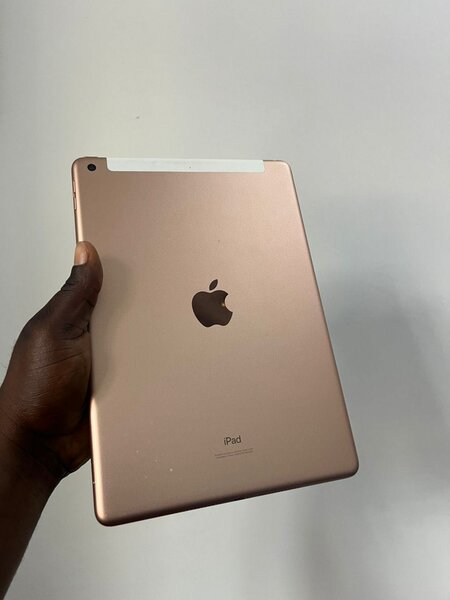 APPLE IPAD 7TH GEN WIFI CELLULAR 32 GIG