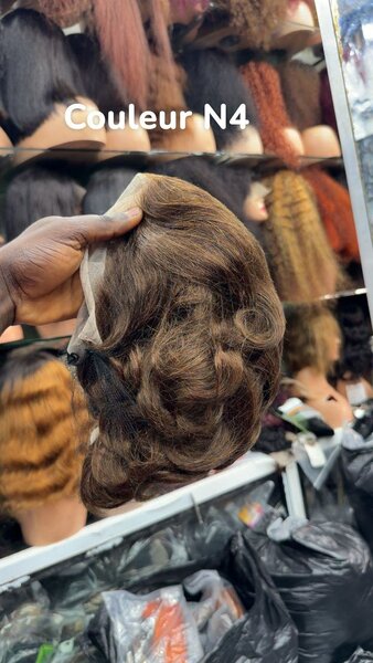 Perruque naturelle brun N4