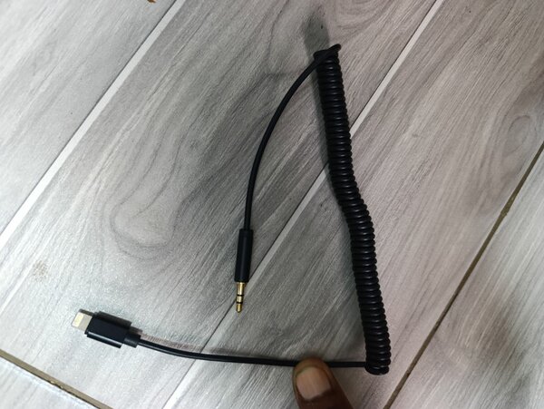 Câble audio à spirale