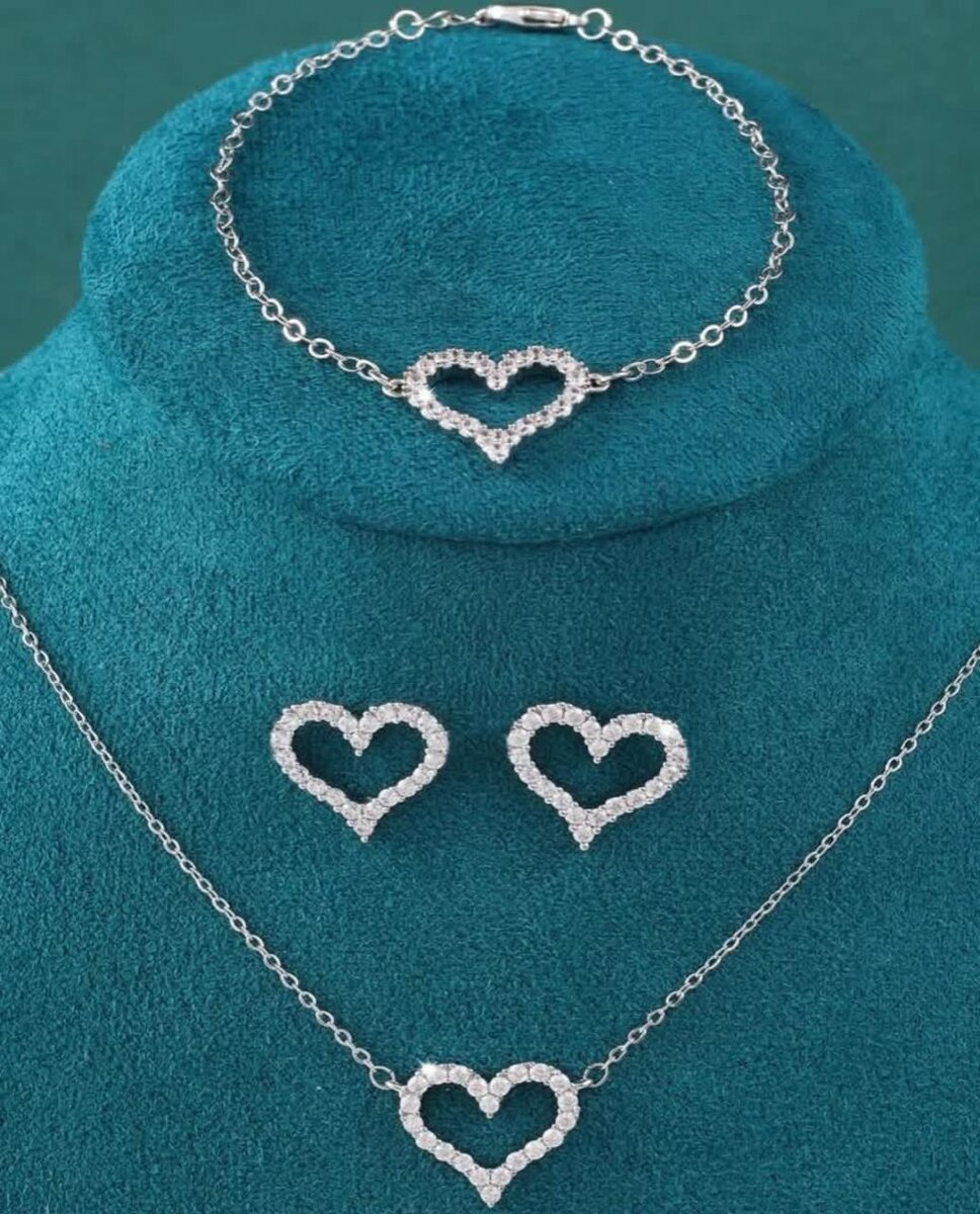 Love necklace set