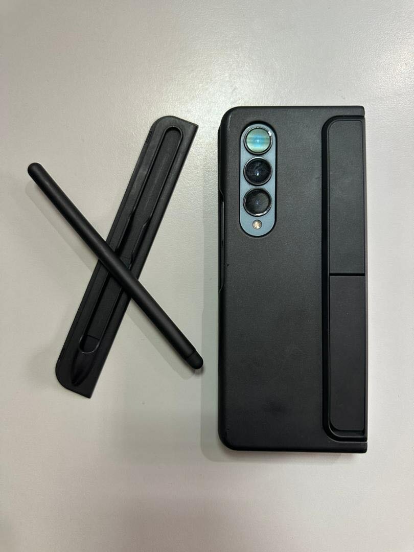 SAMSUNG GALAXY ZFOLD 4 512giga 12ram 2puce