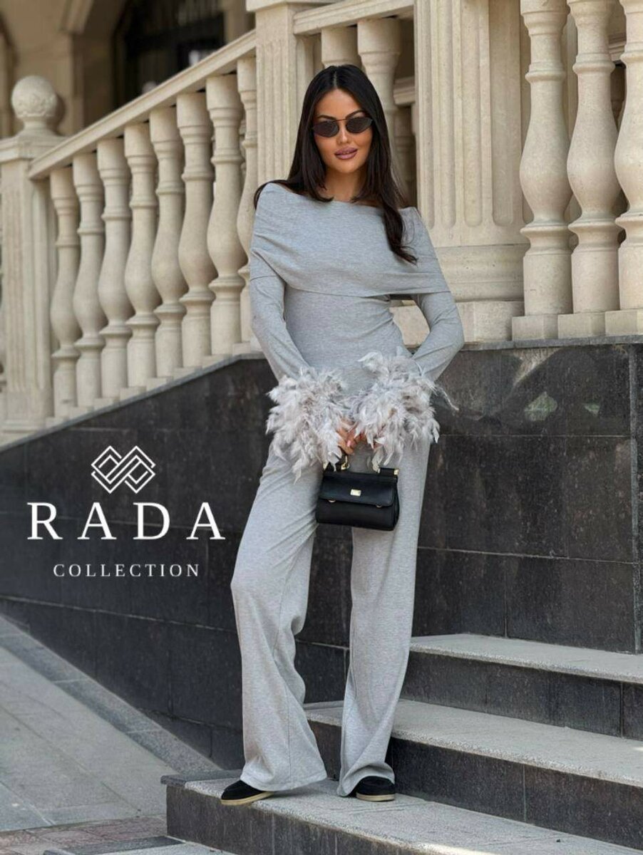 Двойка с перьями