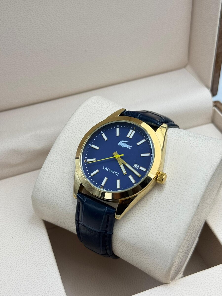 Montres élégantes en cuir