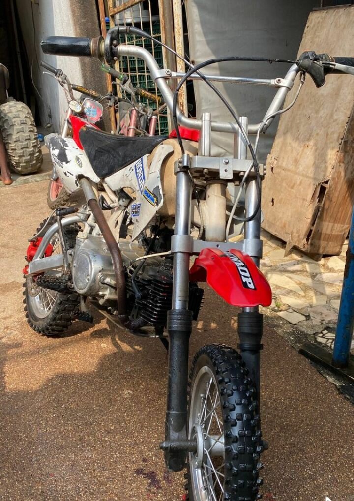 Moto cross enfant thermique