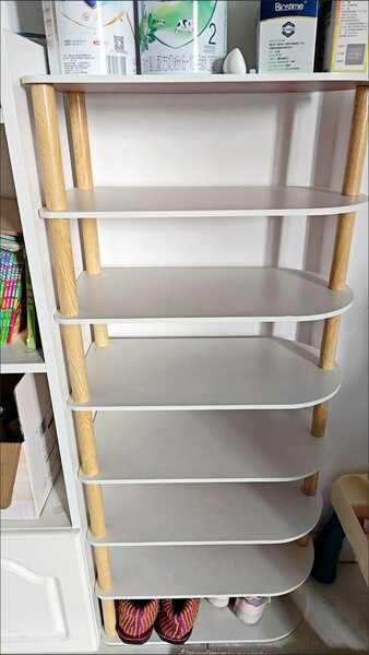 Обувница белая