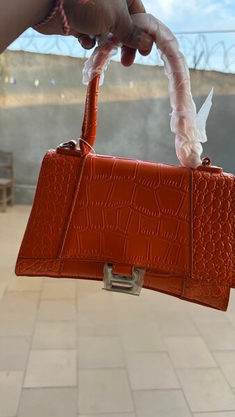 Sac à main croco orange