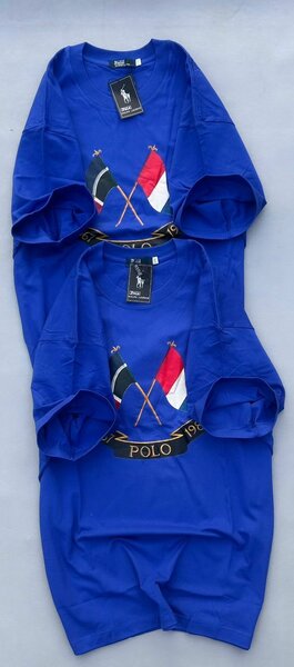 T-shirt bleu polo logo