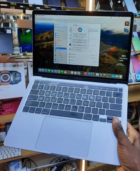 MacBook Pro 2020 16/512SSD