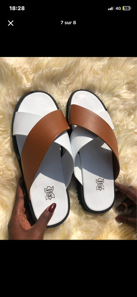 Sandales Croisées Élégantes