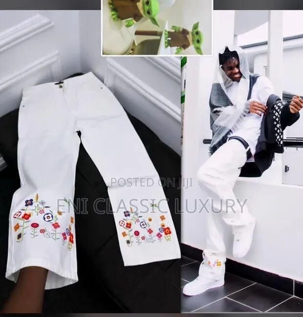 Jean blanc brodé fleurs homme