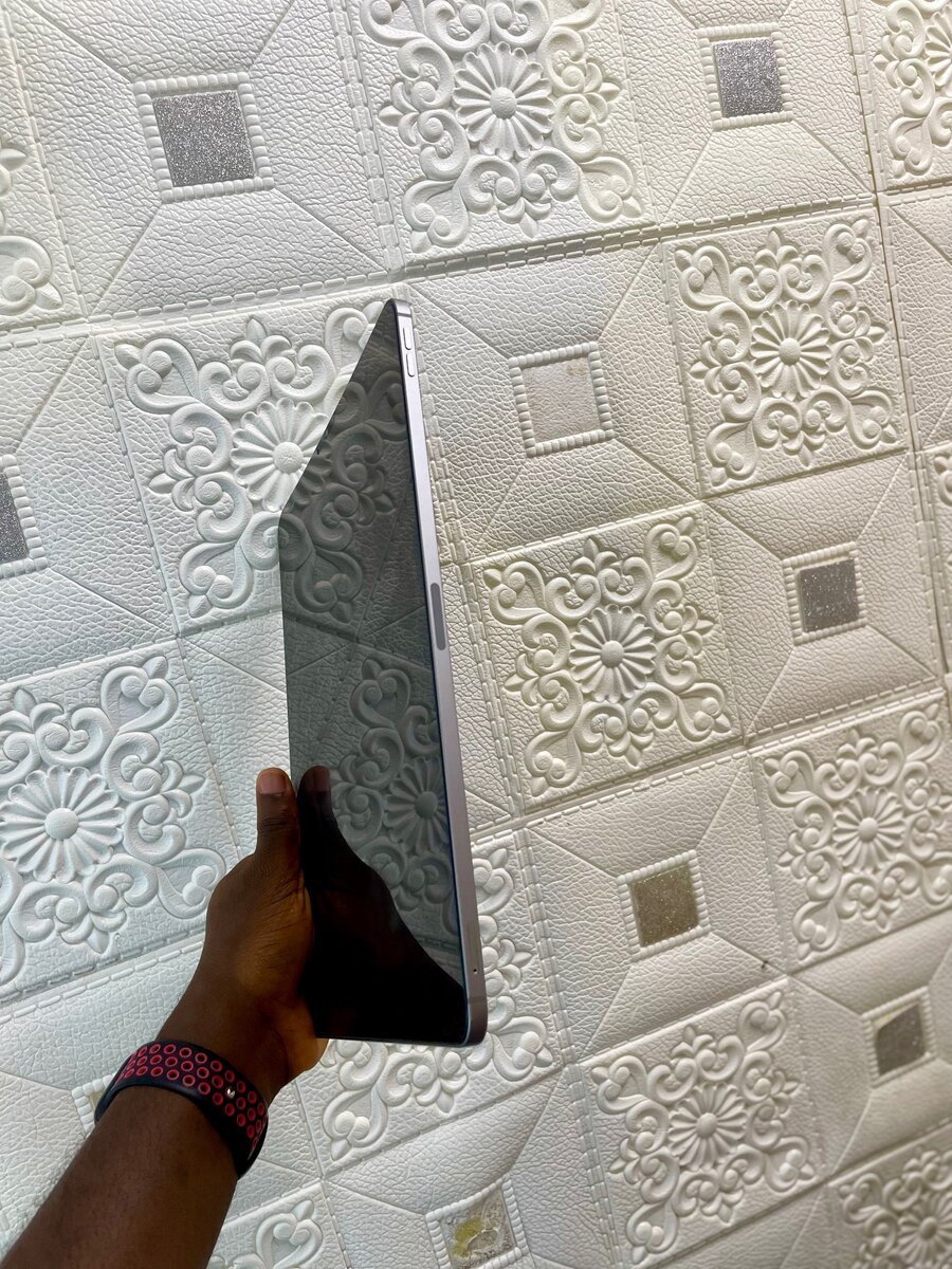 iPad Pro M2 12.9 inch 128gb WiFi + Cellular