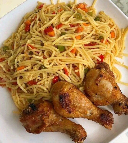 Spaghetti aux légumes et poulet