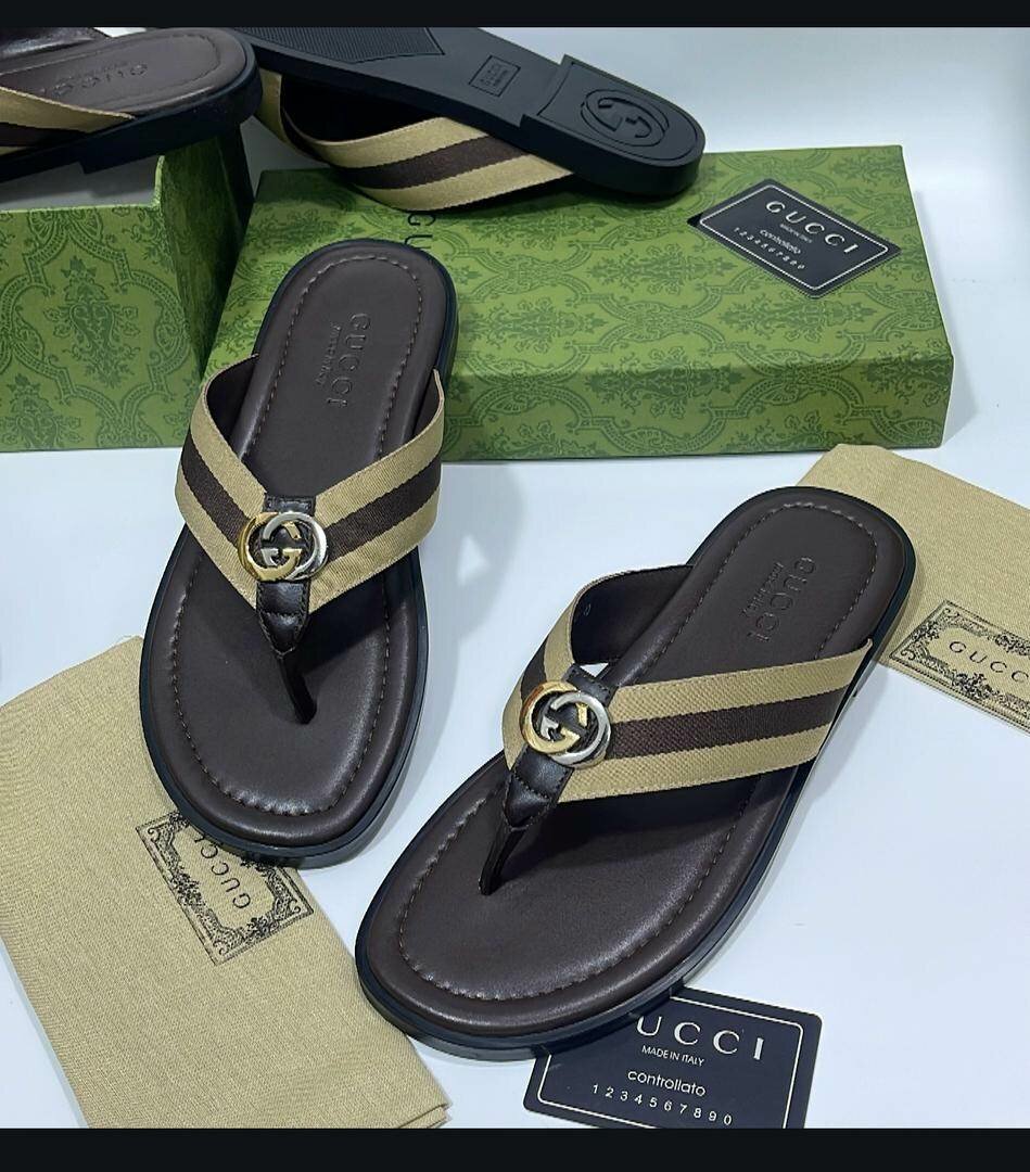 Gucci slippers