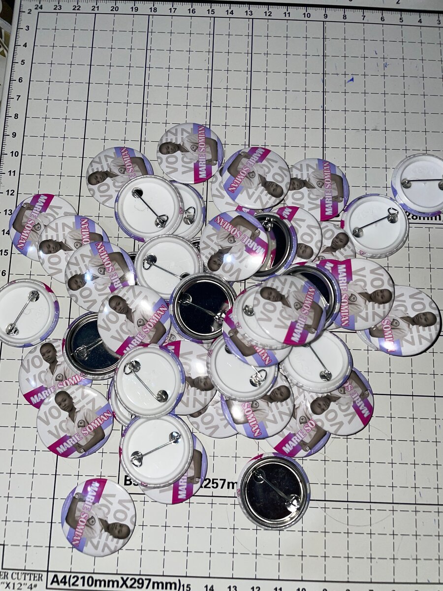 Badges, pin´s personnalisés