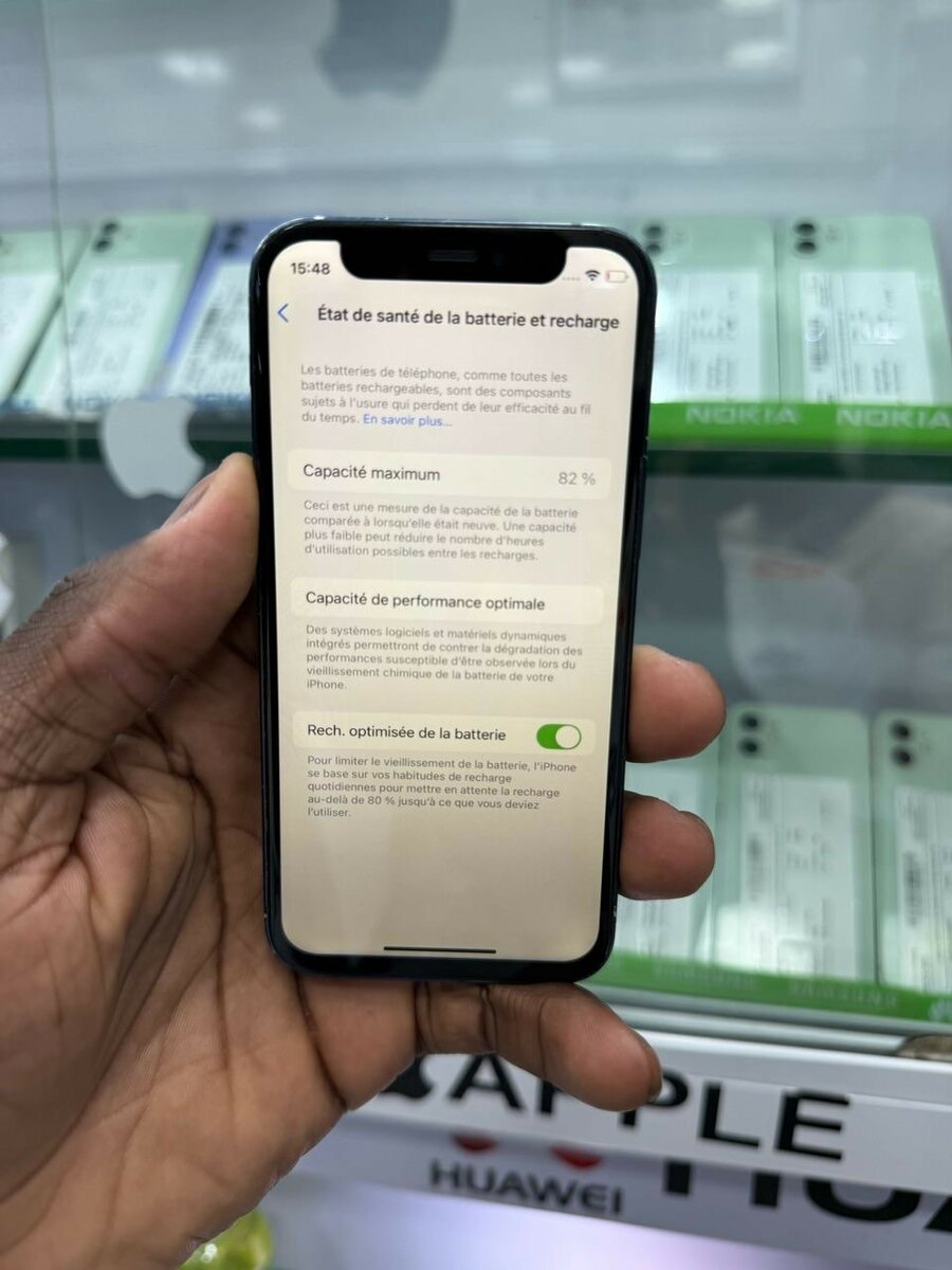 iPhone 12 Mini 64go quasi neuf