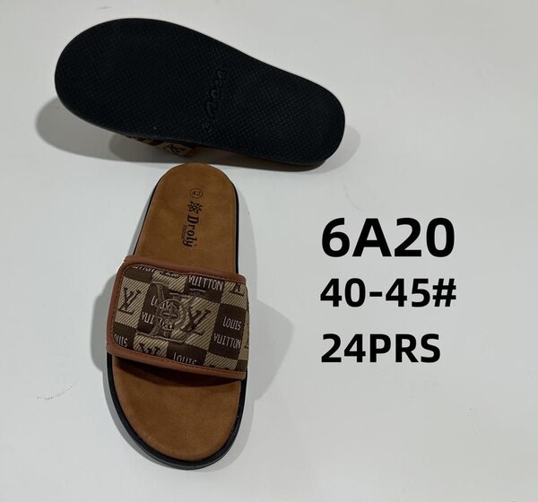 Tongs en cuir élégantes