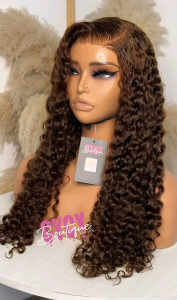 Perruque synthétique curly marron