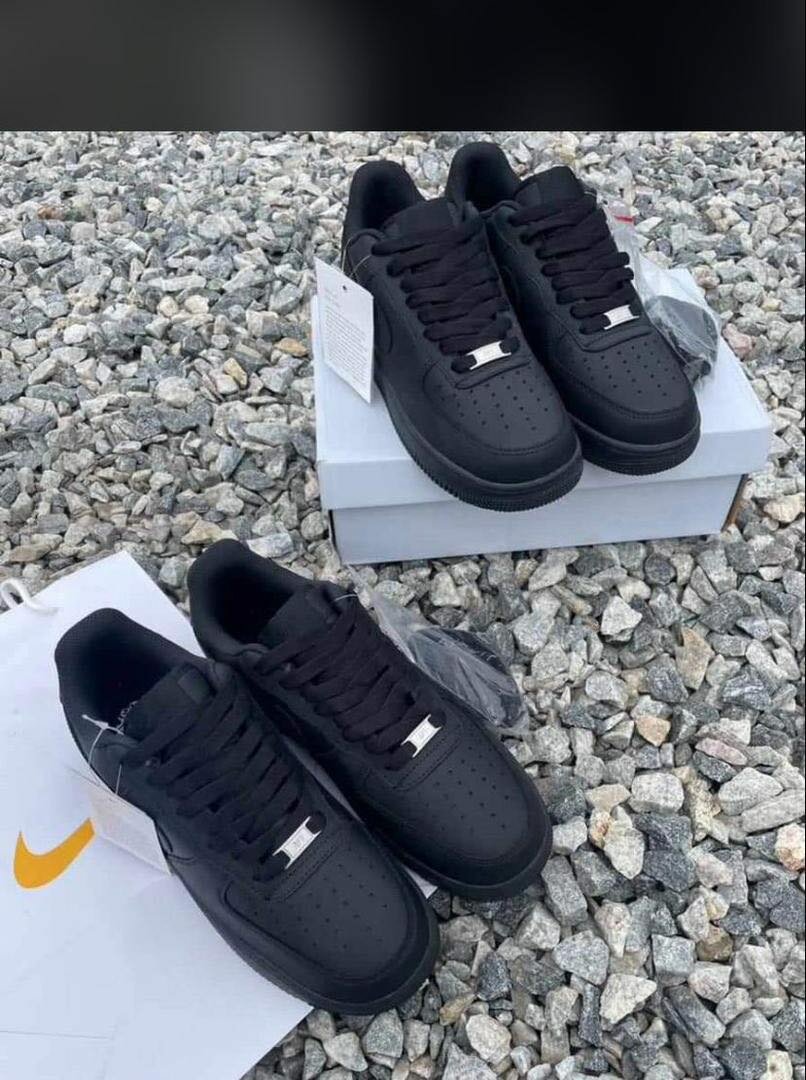 Air Force 1 sneakers