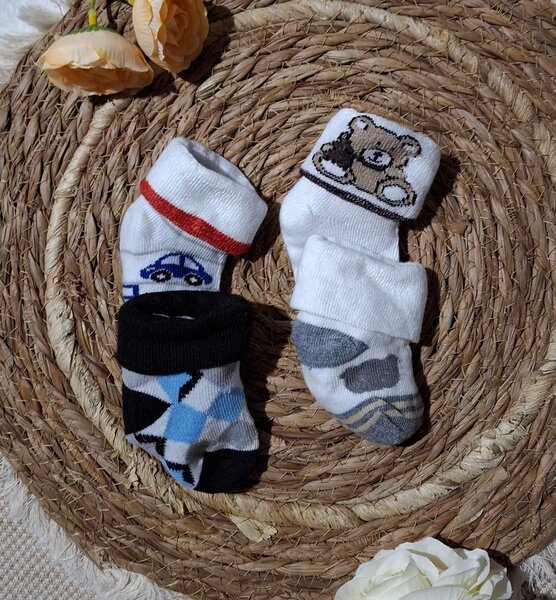Chaussettes bébé garçon motifs amusants