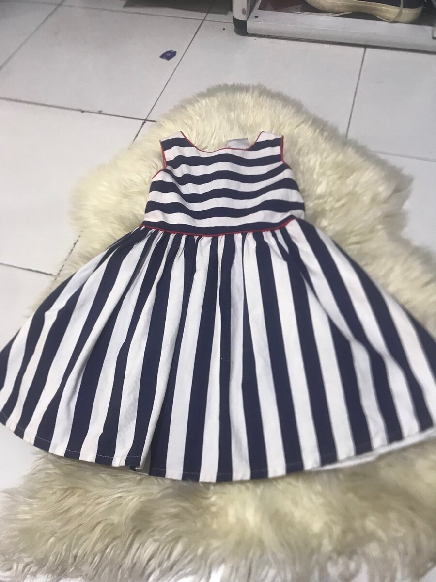 Kid dresses