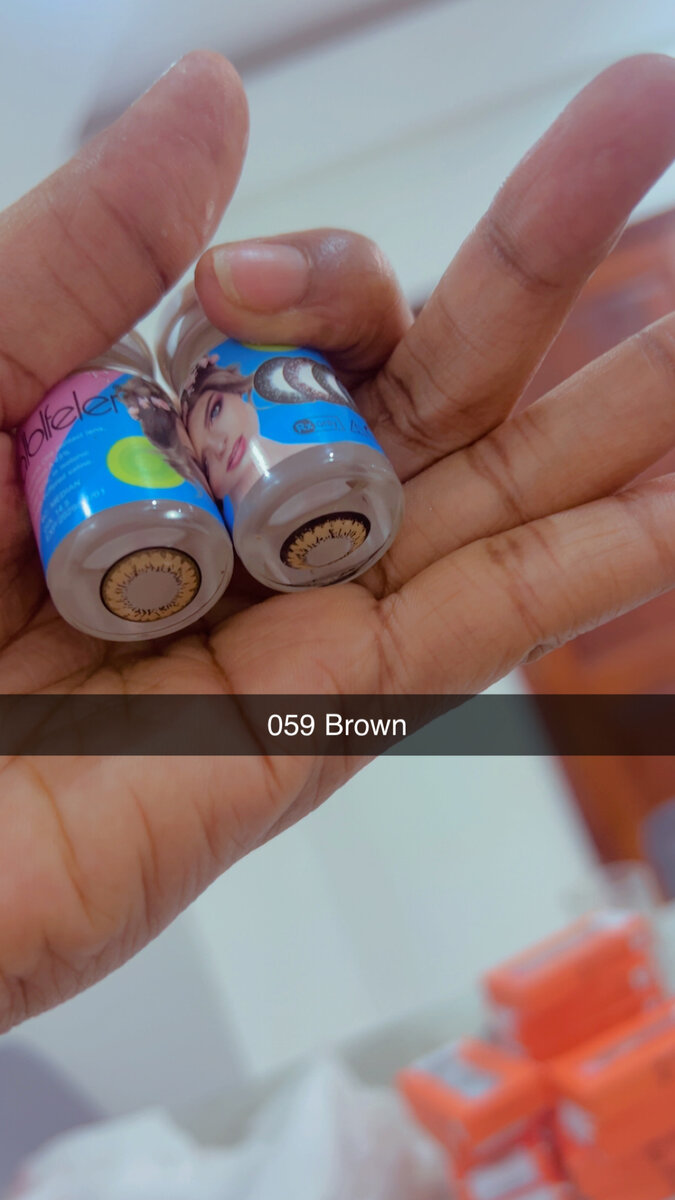 Lentilles de contact colorées