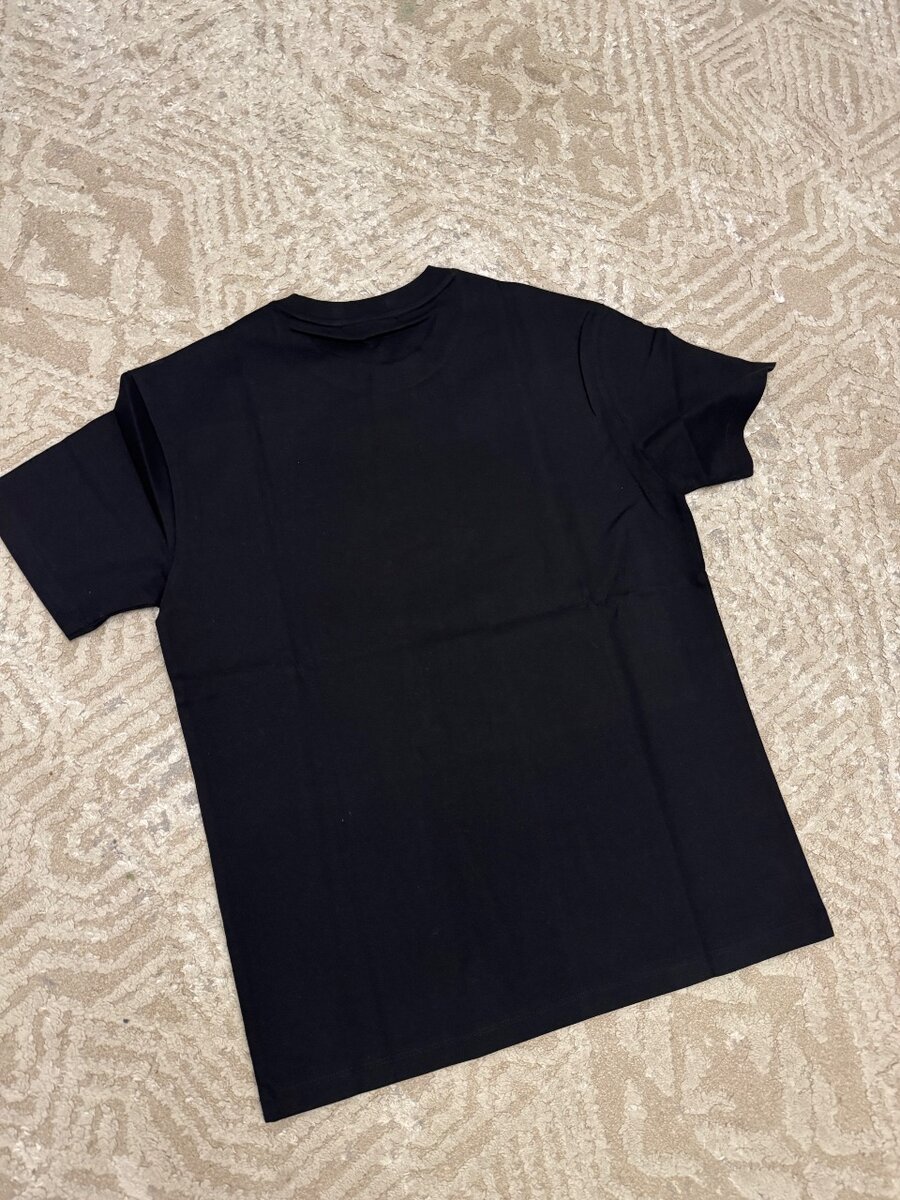 Премиум качества футболка от Armani Exchange