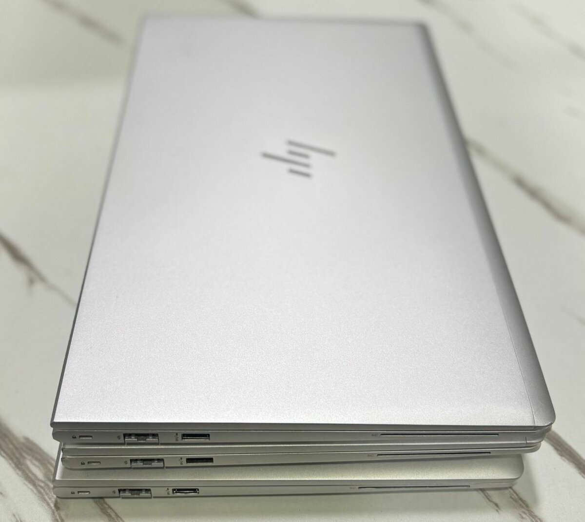 hp elitebook g10 i7 13th génér