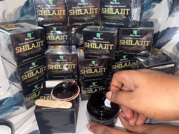 Shilajit pur Himalaya