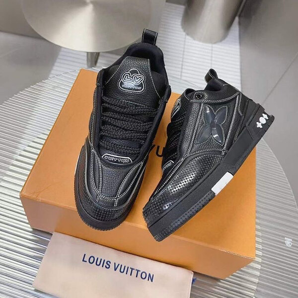 Sneakers noirs Louis Vuitton