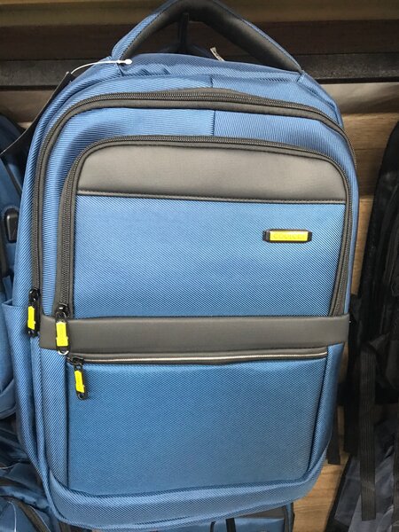 Sac à dos bleu moderne