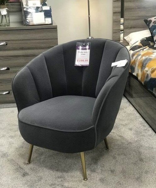 Fauteuil moderne et confortable