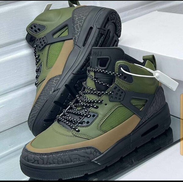 Vietnam sneaker