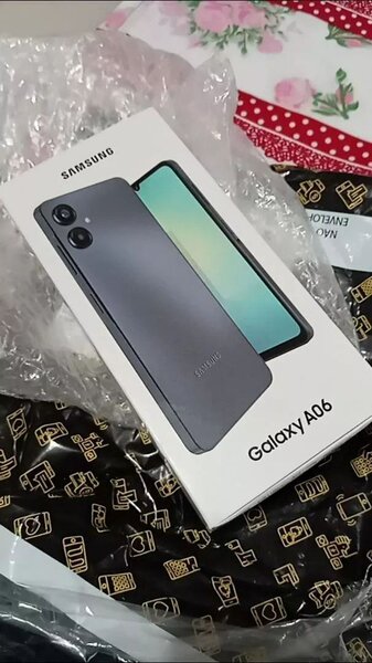 Samsung Galaxy A06 Smartphone