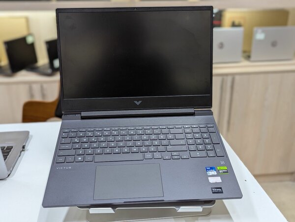 HP victus 15 gaming laptop core i5 12th generation