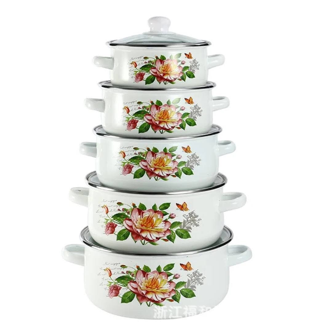 Ensemble de 5 casseroles en émail