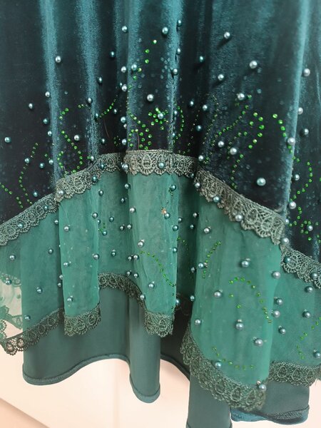 Велюровое платье