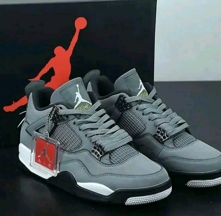 Jordan 4