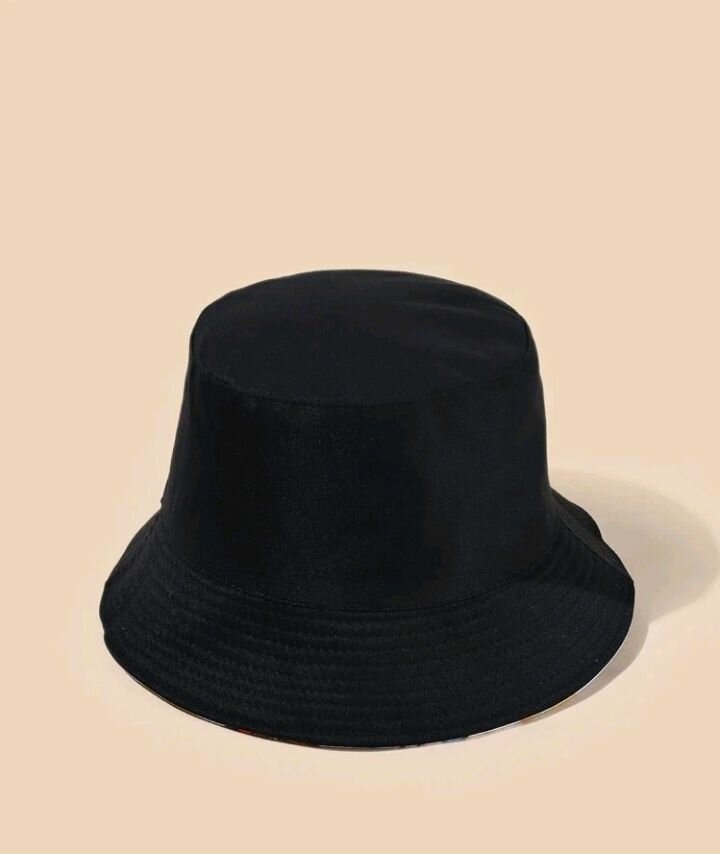 SHEIN Butterfly Print Reversible Bucket Hat