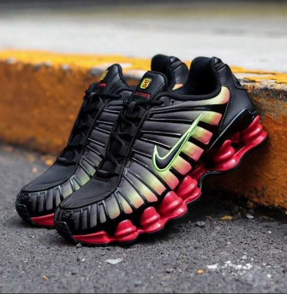 Baskets Nike Shox Homme